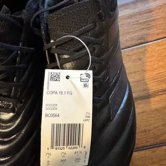 Adidas Black copa 19.1 Soccer Shoes NWT - Picture 2 of 4